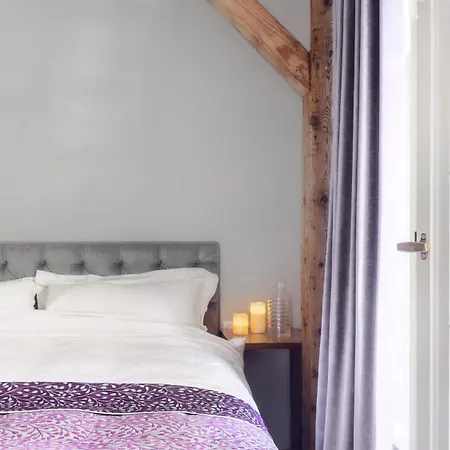 Apartment Deco By Oneapartments *