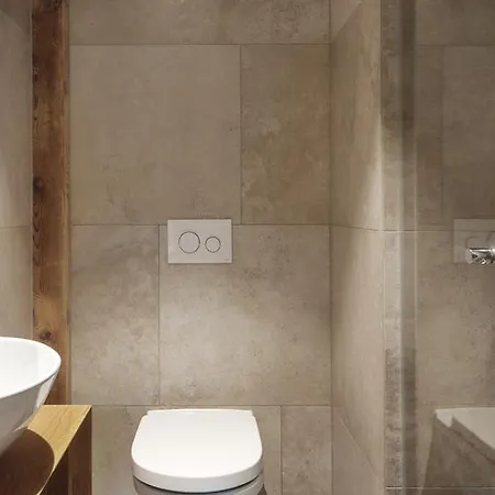 Deco By Oneapartments Apartment *