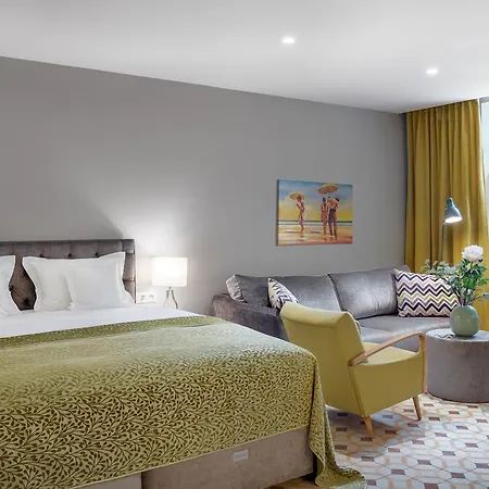 Deco By Oneapartments Апартаменты