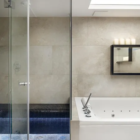 Deco By Oneapartments Apartmán