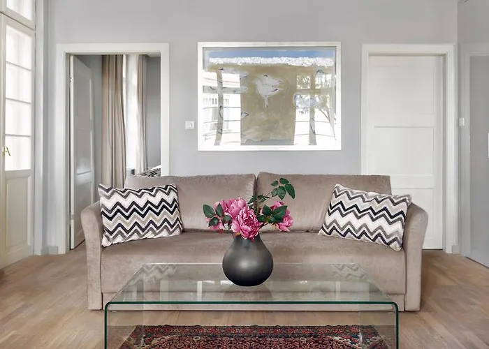 Deco By Oneapartments Apartamento